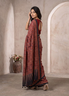 Pink Printed Silk Saree Without Blouse Piece