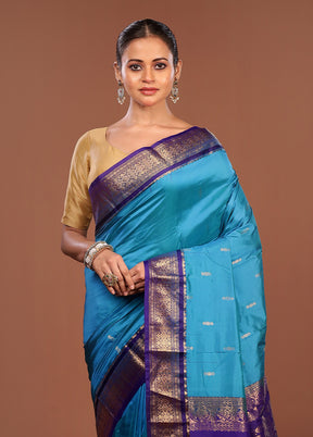 Blue Handloom Kanjivaram Pure Silk Saree With Blouse Piece