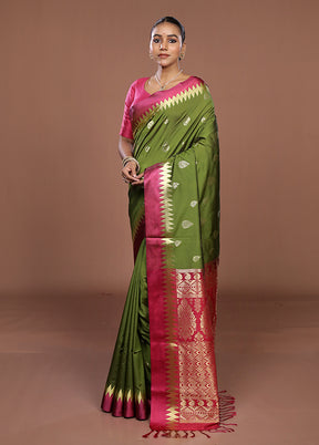 Green Kanjivaram Silk Saree With Blouse Piece