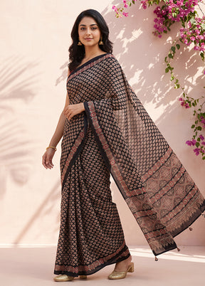 Blue Printed Silk Saree Without Blouse Piece