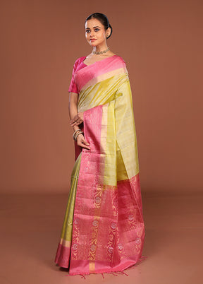 Green Handloom Kanchipuram Pure Silk Saree With Blouse Piece