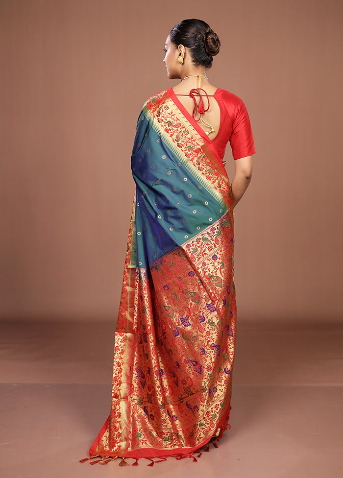 Green Kanjivaram Silk Saree With Blouse Piece