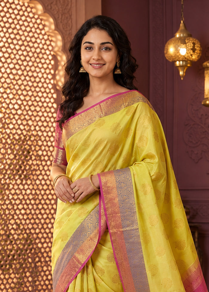Green Handloom Kanjivaram Pure Silk Saree With Blouse Piece