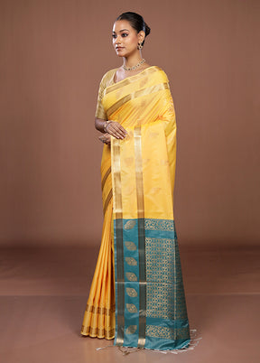 Purple Kanjivaram Silk Saree With Blouse Piece