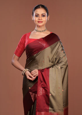 Grey Kanjivaram Silk Saree With Blouse Piece