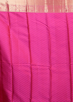 Green Handloom Kanjivaram Pure Silk Saree With Blouse Piece
