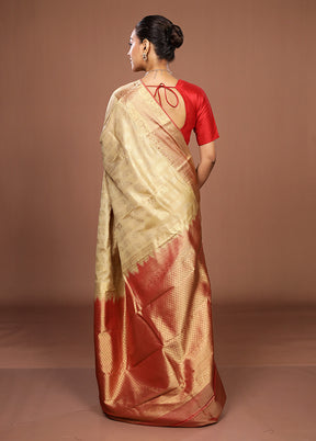 Cream Handloom Kanchipuram Pure Silk Saree With Blouse Piece