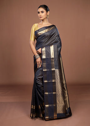 Blue Handloom Kanjivaram Pure Silk Saree With Blouse Piece