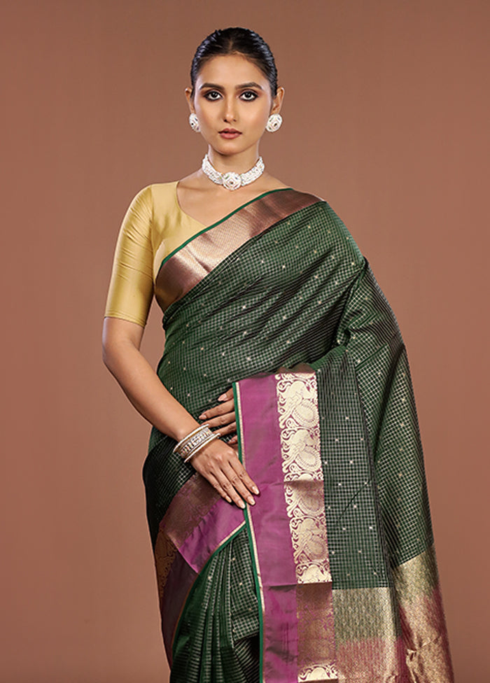 Green Handloom Kanjivaram Pure Silk Saree With Blouse Piece
