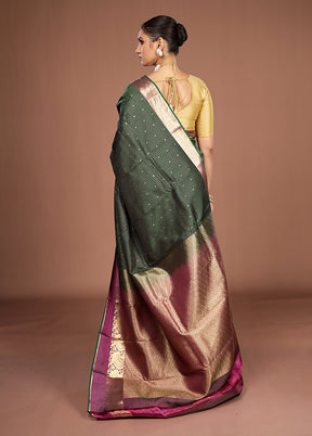 Green Handloom Kanjivaram Pure Silk Saree With Blouse Piece