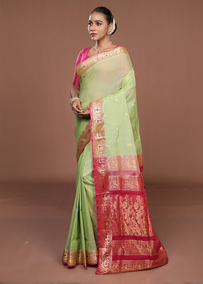 Green Cotton Saree With Blouse Piece