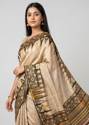 Cream Tussar Silk Saree With Blouse Piece