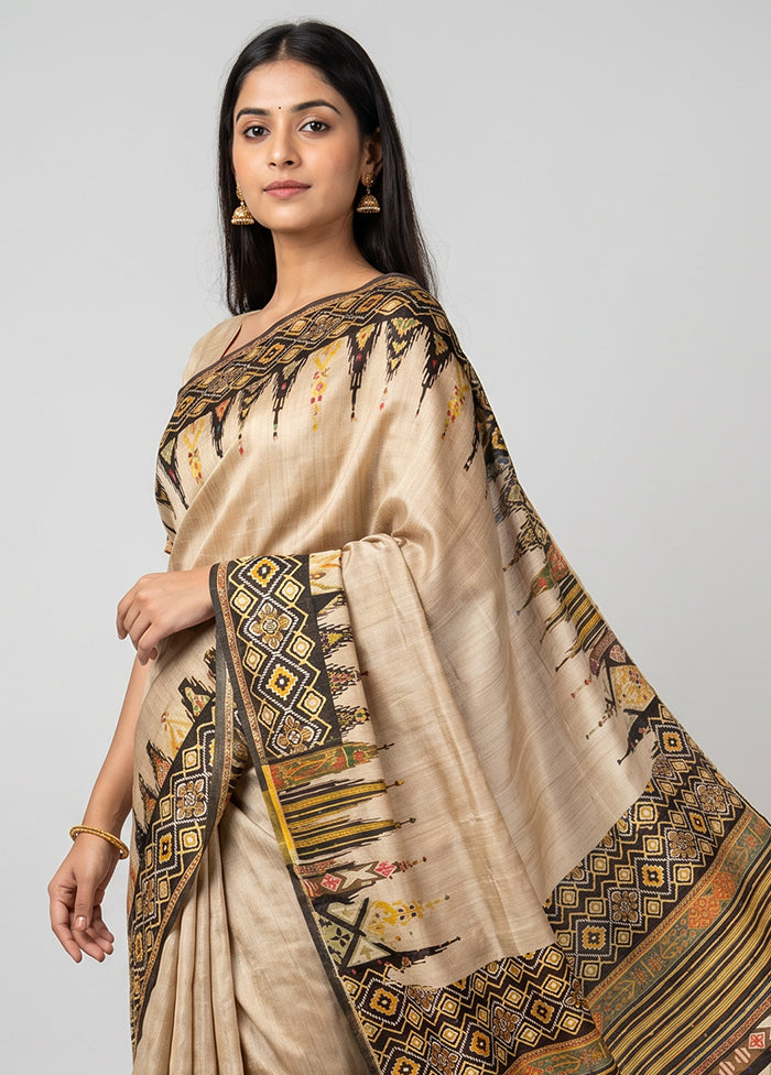 Cream Tussar Silk Saree With Blouse Piece