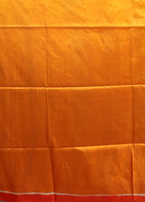 Cream Printed Silk Saree Without Blouse Piece