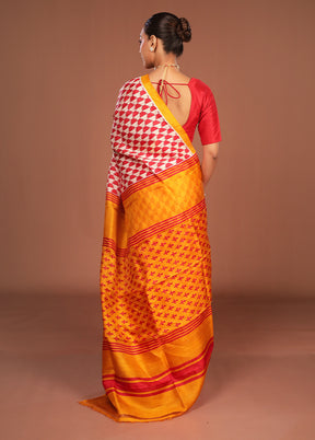 Red Printed Silk Saree Without Blouse Piece