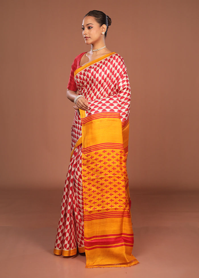 Red Printed Silk Saree Without Blouse Piece