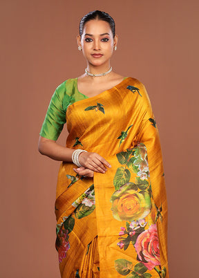 Green Printed Silk Saree Without Blouse Piece