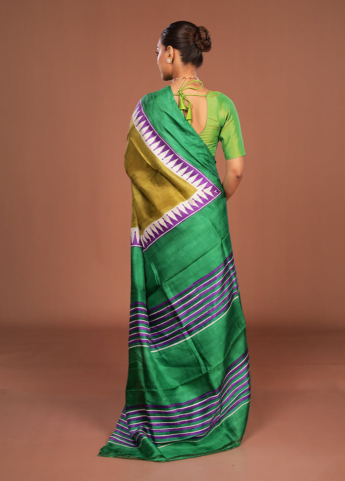 Green Printed Silk Saree Without Blouse Piece