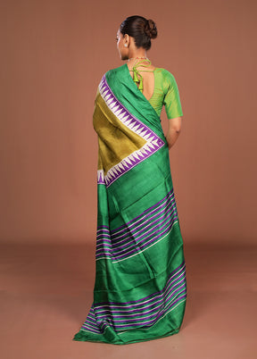 Green Printed Silk Saree Without Blouse Piece