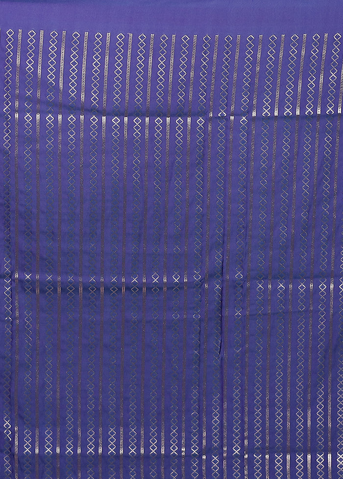 Blue Katan Silk Saree With Blouse Piece