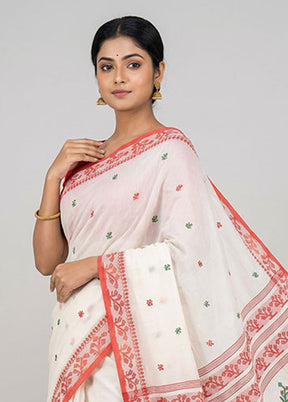 Cream Matka Silk Saree With Blouse Piece