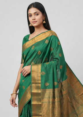 Green Kanjivaram Silk Saree With Blouse Piece