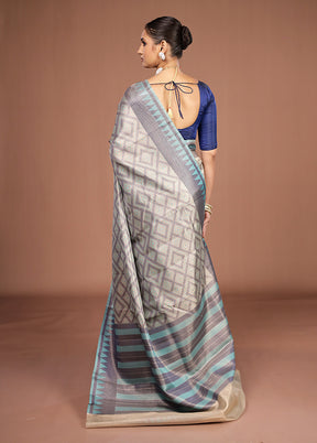 Cream Kora Silk Saree With Blouse Piece