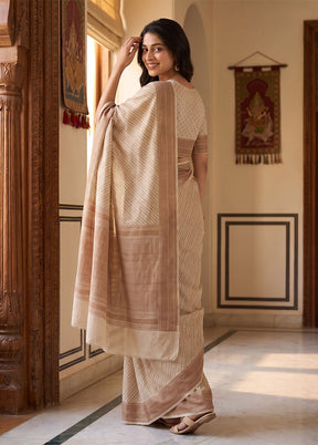Cream Kora Silk Saree With Blouse Piece