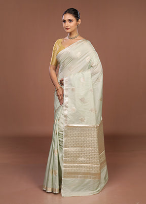 Green Dupion Silk Saree With Blouse Piece