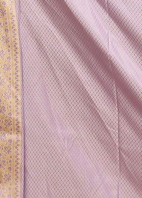 Cream Jamewar Silk Saree With Blouse Piece