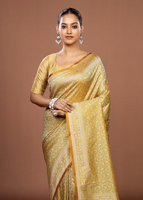 Yellow Jamewar Silk Saree With Blouse Piece