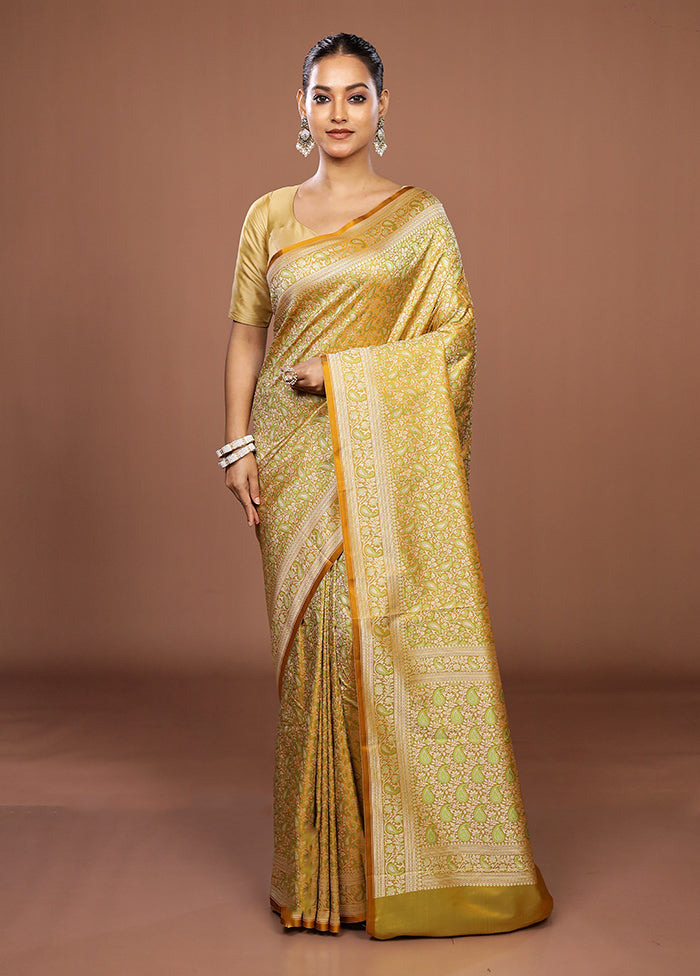 Yellow Jamewar Silk Saree With Blouse Piece