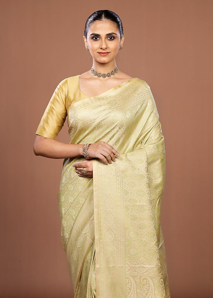Green Jamewar Silk Saree With Blouse Piece