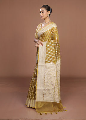 Yellow Kora Silk Saree With Blouse Piece