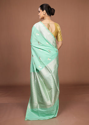 Green Katan Silk Saree With Blouse Piece
