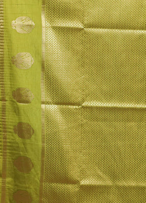 Green Dupion Silk Saree With Blouse Piece