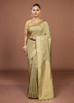 Green Dupion Silk Saree With Blouse Piece
