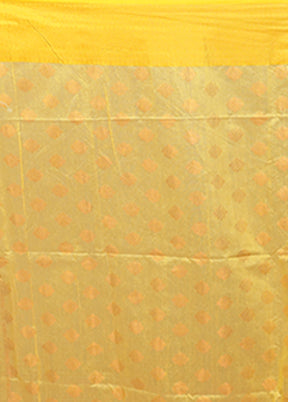 Yellow Matka Silk Saree With Blouse Piece