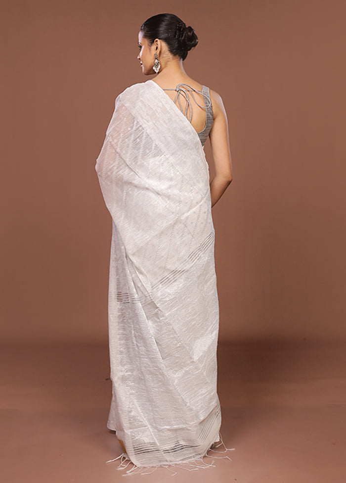White Matka Silk Saree With Blouse Piece