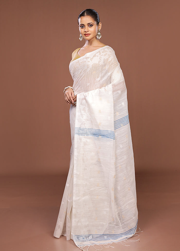 White Matka Silk Saree With Blouse Piece