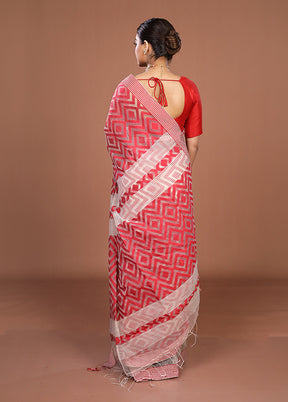 Cream Matka Silk Saree With Blouse Piece