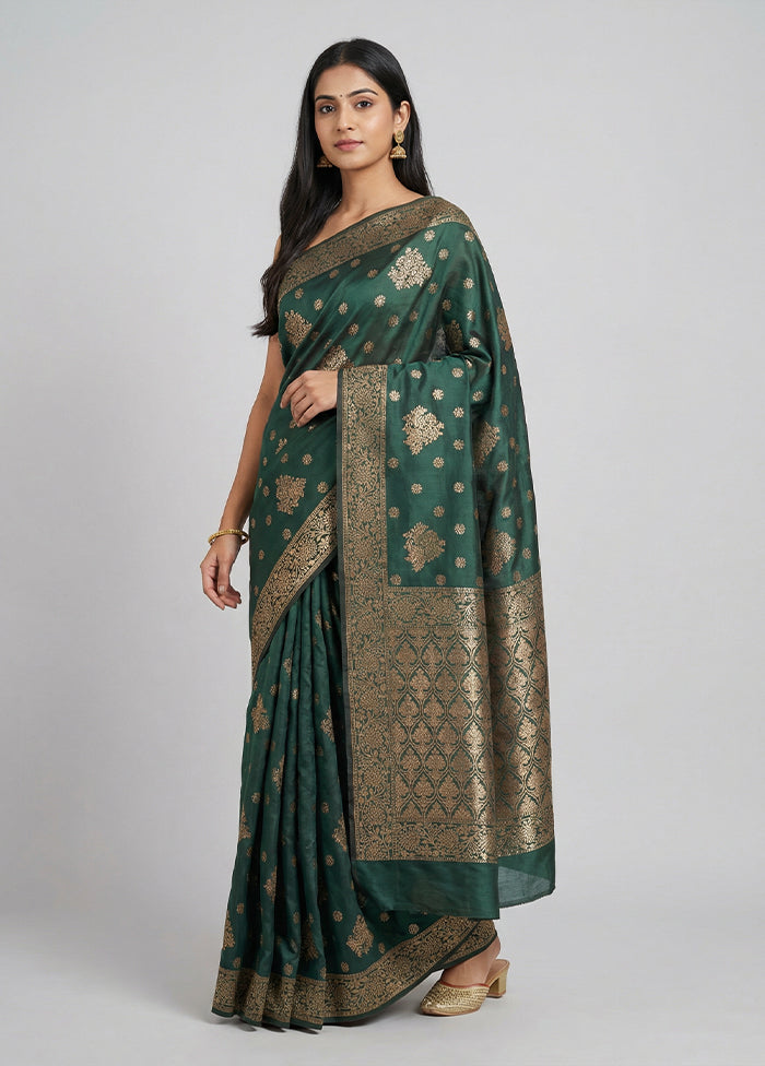 Green Dupion Silk Saree With Blouse Piece