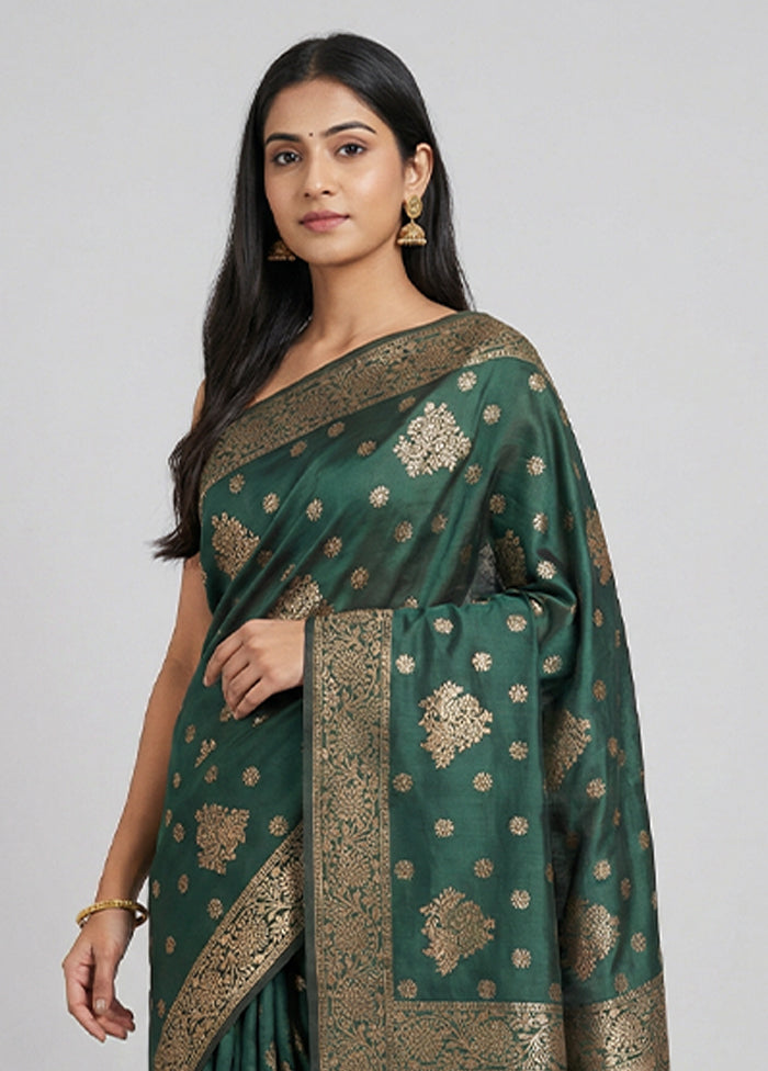 Green Dupion Silk Saree With Blouse Piece