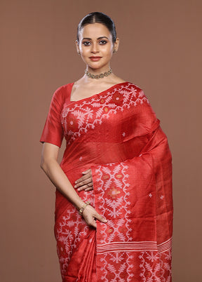 Red Handloom Tussar Pure Silk Saree With Blouse Piece