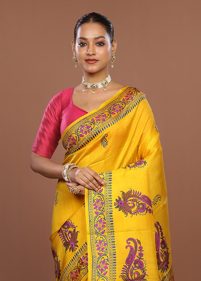 Yellow Printed Silk Saree Without Blouse Piece