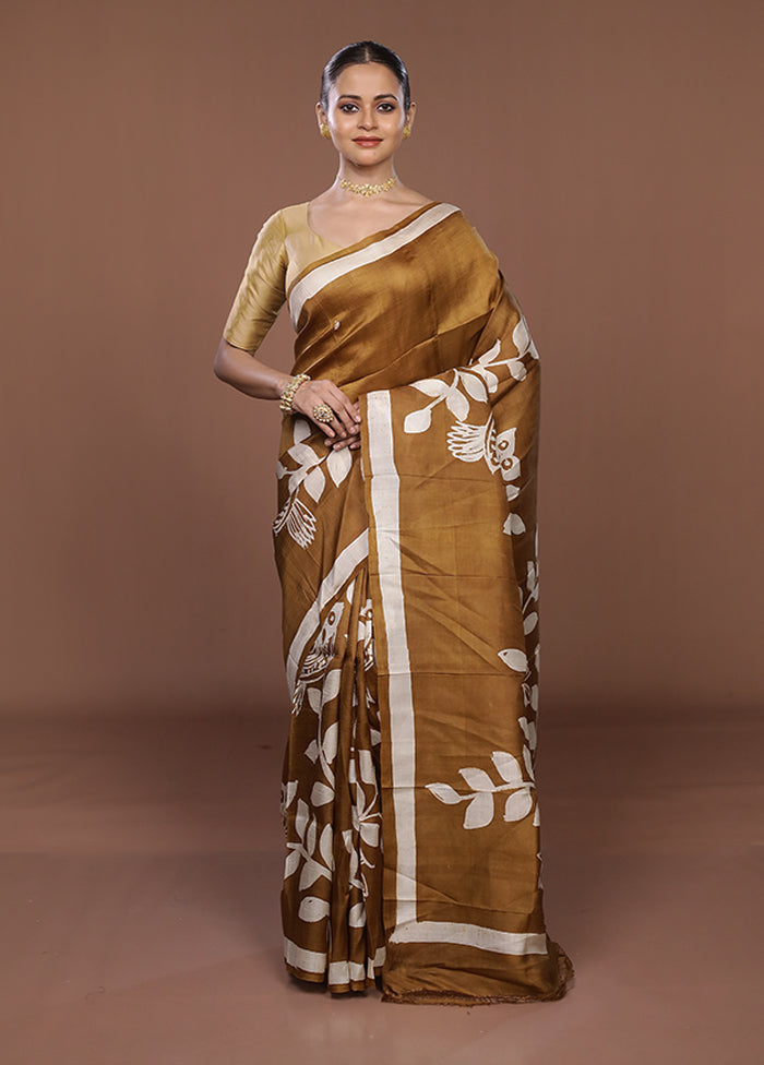 Cream Printed Silk Saree Without Blouse Piece