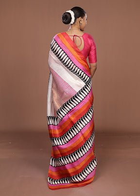 Cream Printed Silk Saree Without Blouse Piece