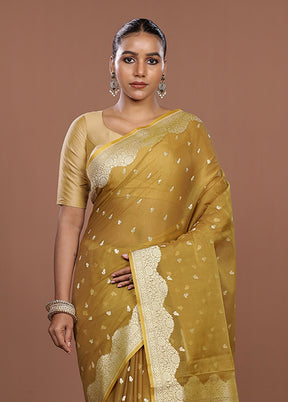 Green Kora Silk Saree With Blouse Piece