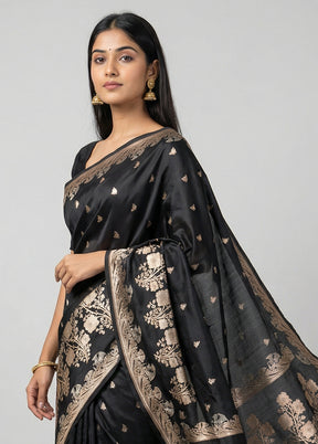 Black Katan Silk Saree With Blouse Piece