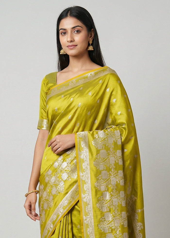 Green Katan Silk Saree With Blouse Piece